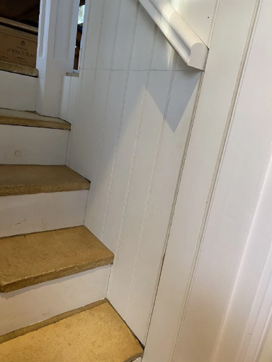 Genal Carpentry 18 Medium