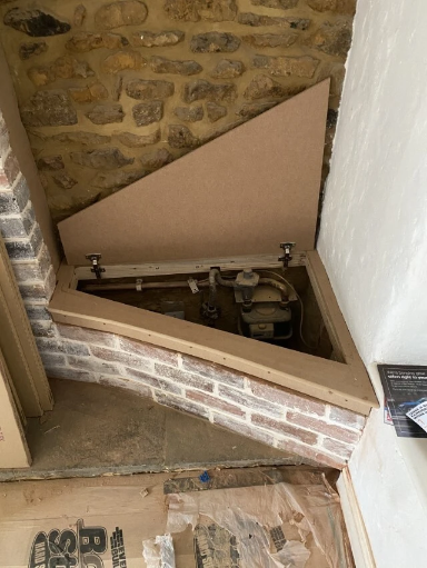 Genal Carpentry 22 Medium