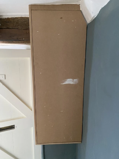Genal Carpentry 23 Medium
