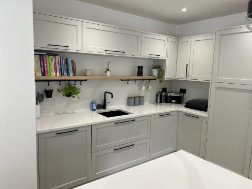 Kitchens 18 Medium