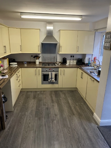 Kitchens 22 Medium