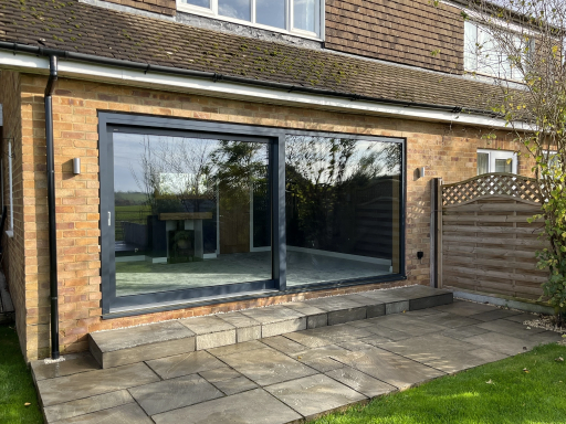 External Knock Through 10 Medium