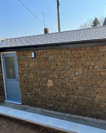 Stone Garage 01 Medium