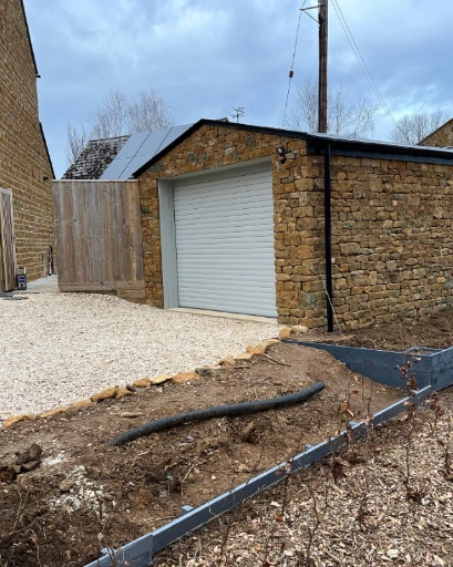 Stone Garage 02 Medium