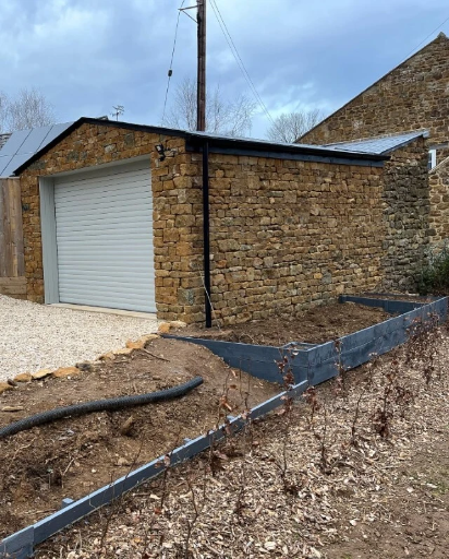 Stone Garage 06 Medium