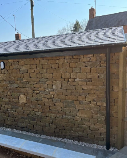 Stone Garage 07 Medium