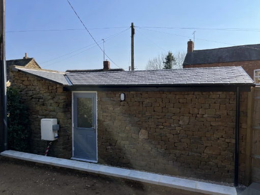 Stone Garage 16 Medium