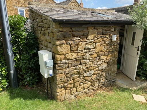 Stone Garage 24 Medium