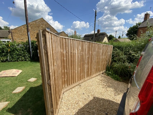Stone Garage 28 Medium