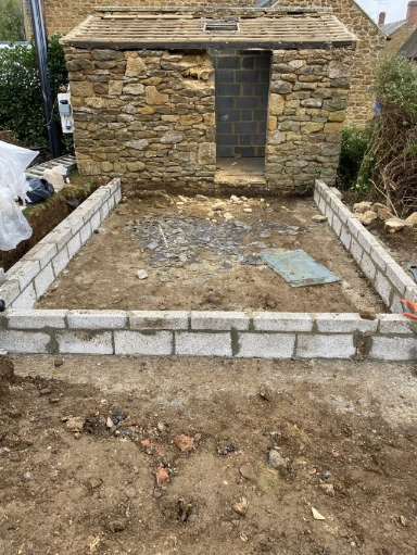 Stone Garage 33 Medium
