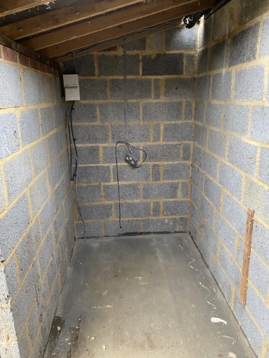 Stone Garage 34 Medium